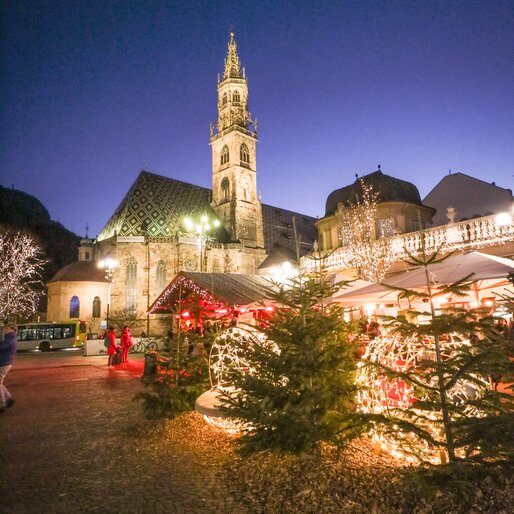 Bolzano mercatino di natale | © Elisa Biscardi Piazza Walther Bolzano inverno | © Elisa Biscardi